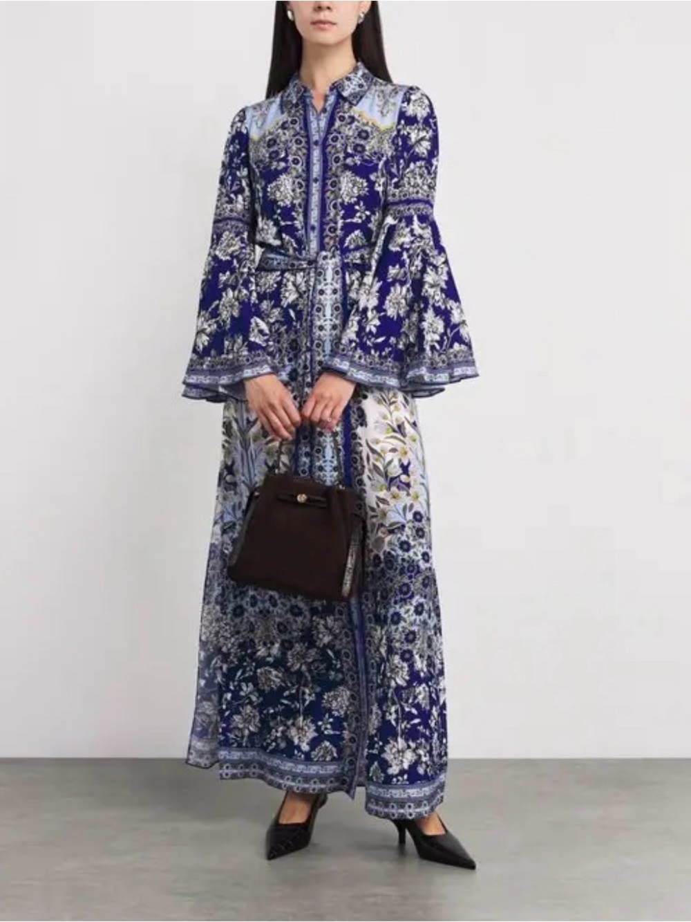 NWT Alice + Olivia Chassidy Bell Sleeve Maxi Dress. Size XS - Picture 6 of 17
